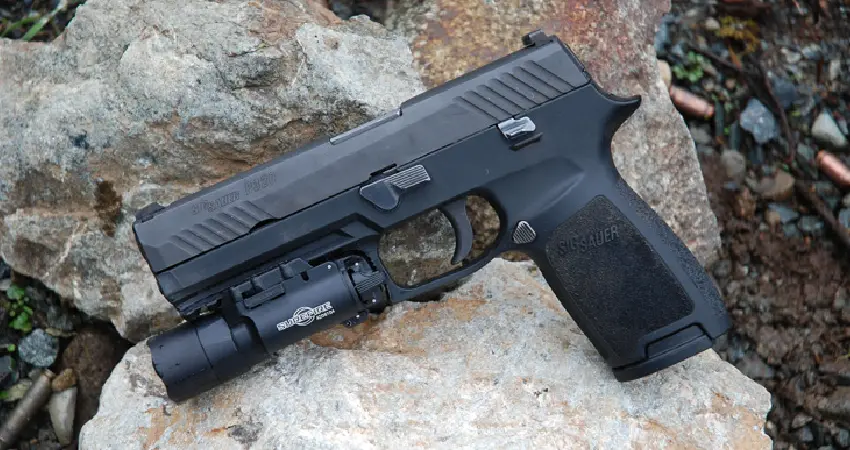 Best Sig P320 Light Options