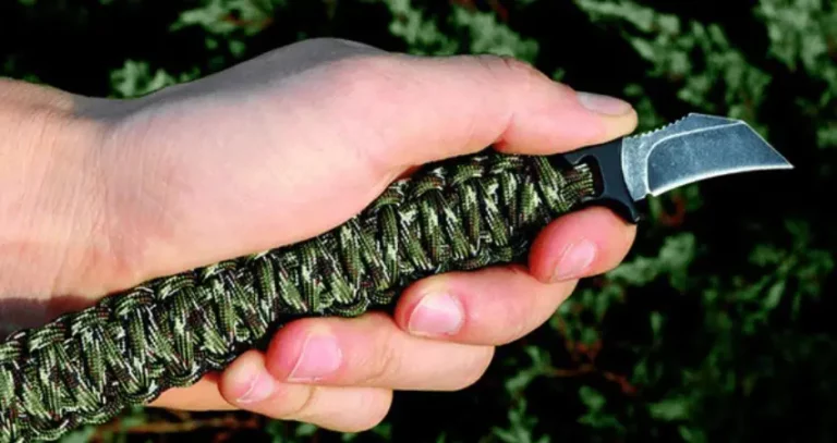 Best Paracord Knives